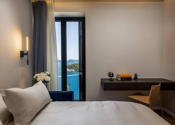 Luxury D&d With Sea Access Апартаменты
