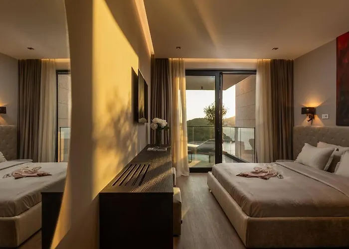 Luxury D&d With Sea Access