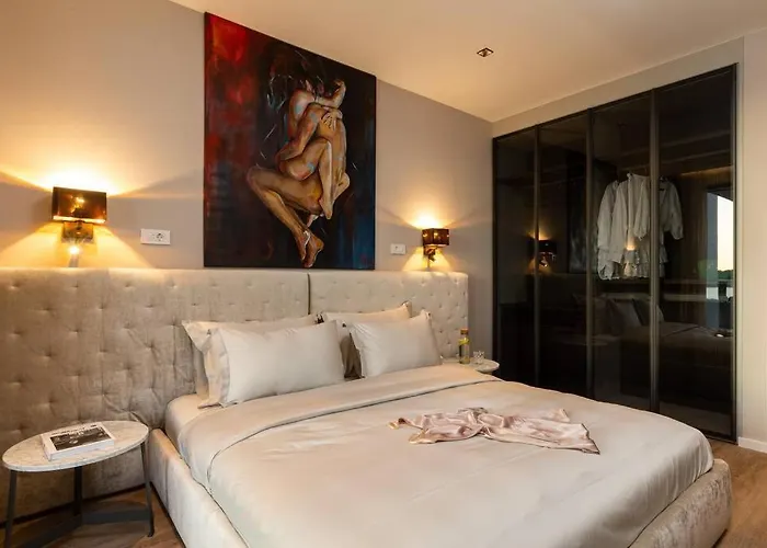 Luxury D&d With Sea Access 아파트 자톤